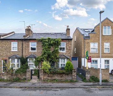 3 bedroom end of terrace house to rent - Photo 3