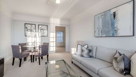 Pelham Court, Fulham Road, London - Photo 3