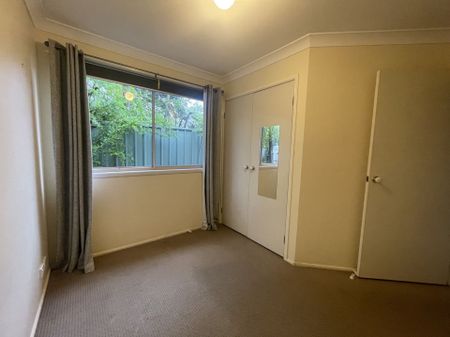 4 Tree Tops Place, Valley Heights - Photo 4