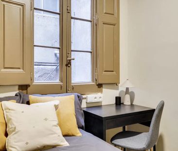 Carrer de les Heures, Barcelona, Catalonia 08002 - Photo 4