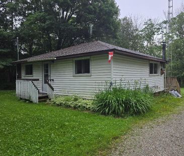 For Lease - 15 Poplar Crescent, Oro-Medonte, Ontario - Photo 1