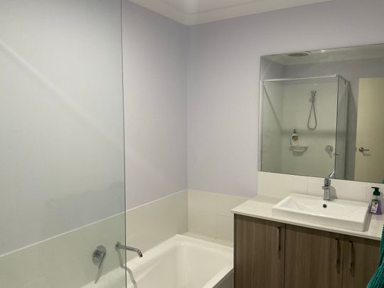 Piara Waters - Photo 1