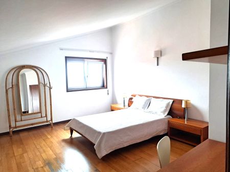 Apartamento T3 com sótão, mobilado e equipado, no Bairro do Liceu! - Photo 2