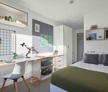 Platinum Studio - Photo 6