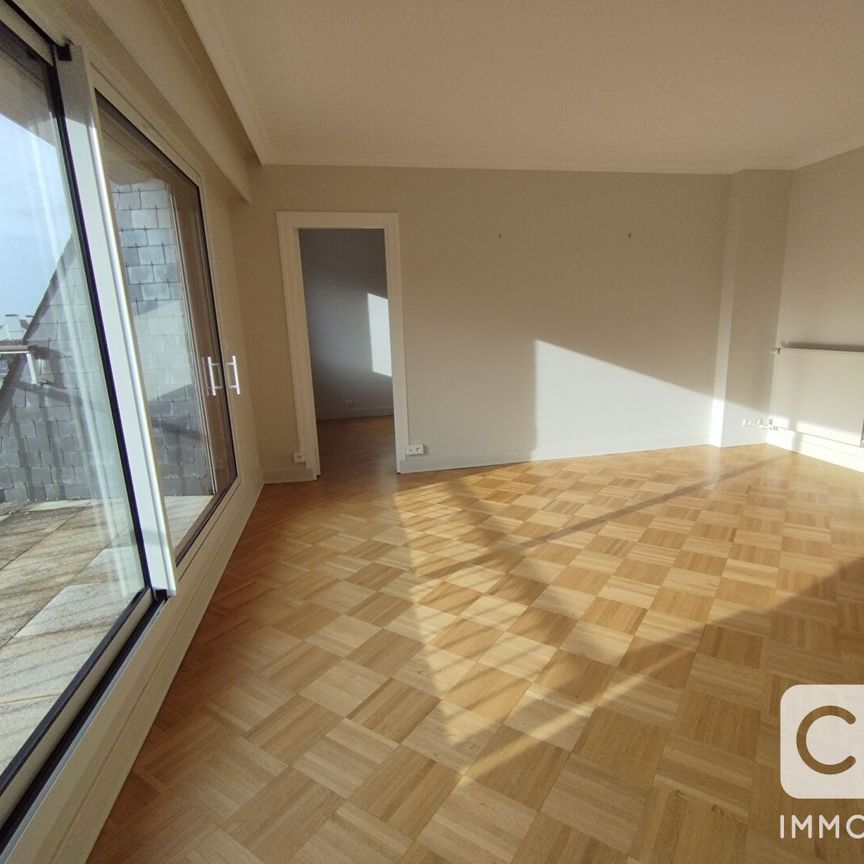 T5 - RUE JOSEPH HALLEGUEN - Photo 1