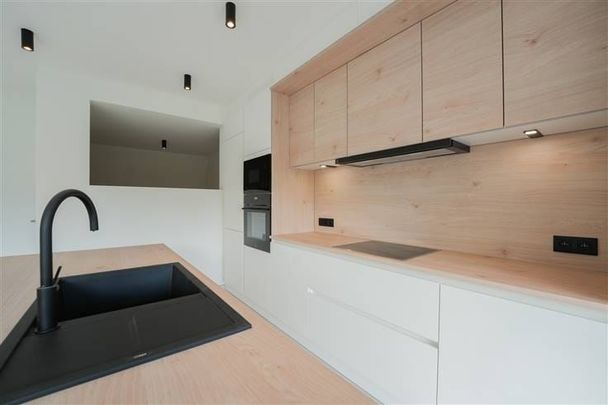 Appartement te huur - Foto 1