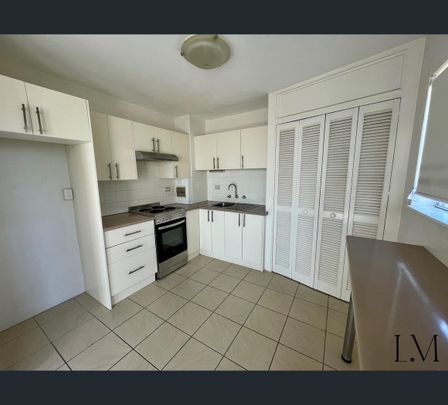 2/88 Tyrrell Street, The Hill, NSW 2300 - Photo 1