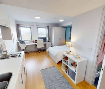 Studio Apartment - Photo 6