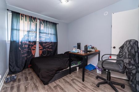 For Lease - 52 Broderick Avenue, Thorold, Ontario - Photo 4