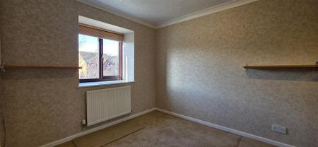 3 bedroom detached house to rent - Photo 2