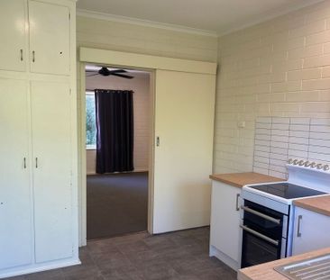 Convenient & Comfortable Living in Cumberland Park - Photo 4