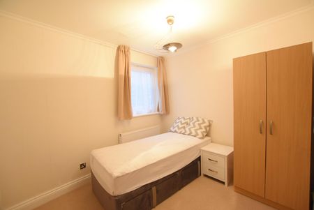 Elizabeth Court, Palgrave Gardens, London NW1 - Photo 5