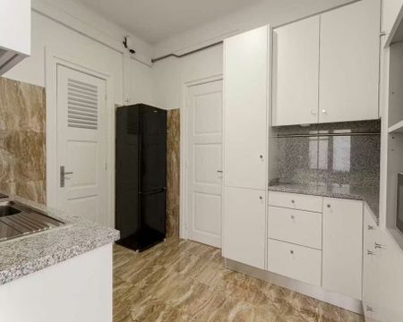 Avenida da Igreja, Lisbon, Lisbon 1700 - Photo 5