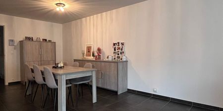Appartement te huur in Olsene voor € 700 met 1 slaapkamer - Photo 4