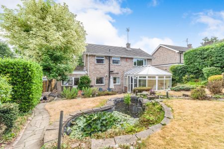 4 bedroom house to rent Lea Road, Ravenshead, Nottingham, NG15 - Photo 2