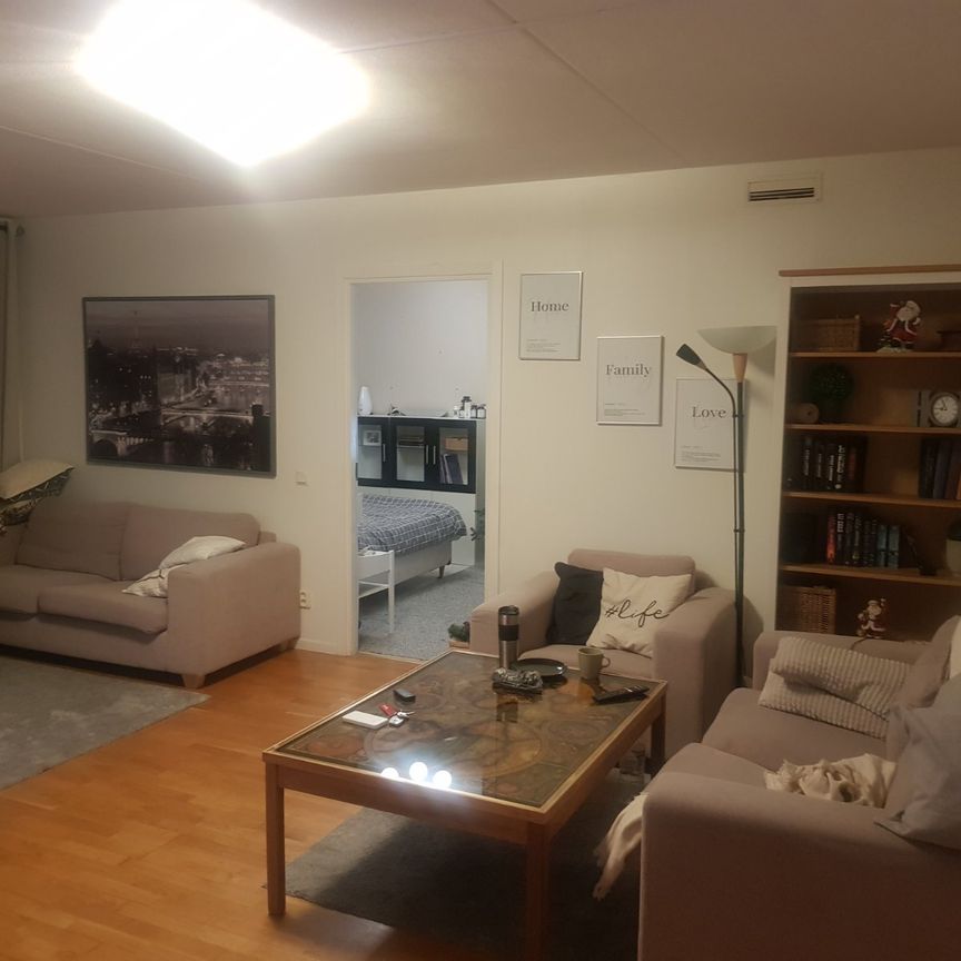 Grödingevägen, Tumba - Foto 1