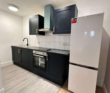 Everton Road, L6 - Photo 5