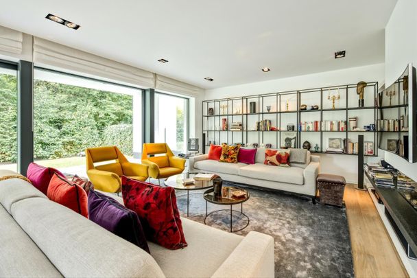 Quartier Observatoire Rez-de-Jardin de +/- 250 m² - 3CH&3SDB - Photo 1