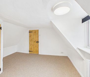 2 bedroom maisonette to rent - Photo 6