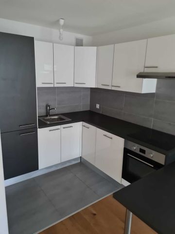 MODERN 2-ROOM APARTMENT ON THE 2ND FLOOR WITH ELEVATOR - Photo 3