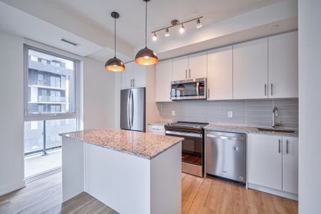 For Lease - 345 Wheat Boom Drive Unit# 403, Oakville, Ontario - Photo 2