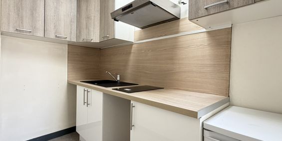 Location Appartement 2 pièces 38m² POITIERS 86000 - Photo 3