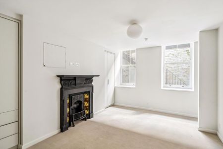 4 bedroom terraced house to rent - Photo 5