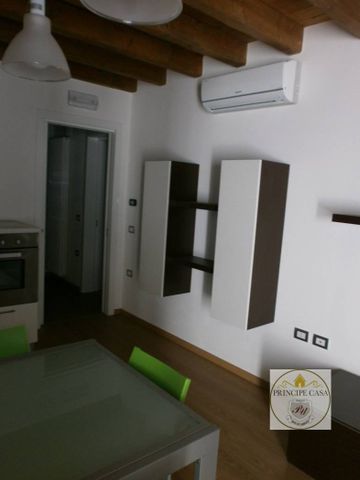 Villa a schiera via Principe Umberto 54/B, Centro Storico, Este - Photo 2