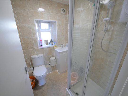 Boatyard, Bournemouth, BH1 - Photo 1