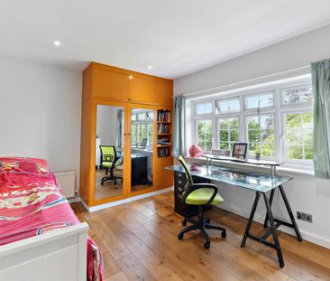 Longdown Lane North, Ewell - Photo 5