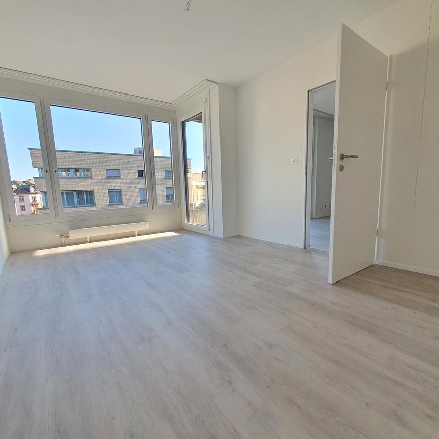 Sanierte 2-Zimmerwohnung im St. Johann-Quartier - Foto 1