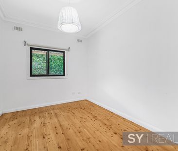 94 Eastern Valley Way, Willoughby NSW 2068 - House For Rent | Domain - Photo 4
