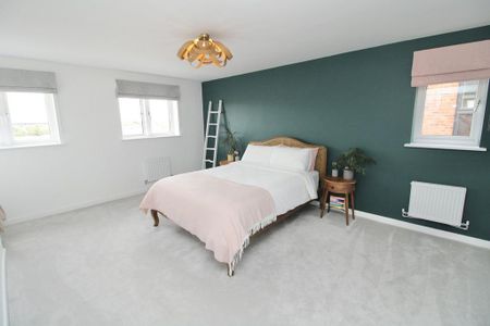 3 bedroom detached house to rent - Photo 5