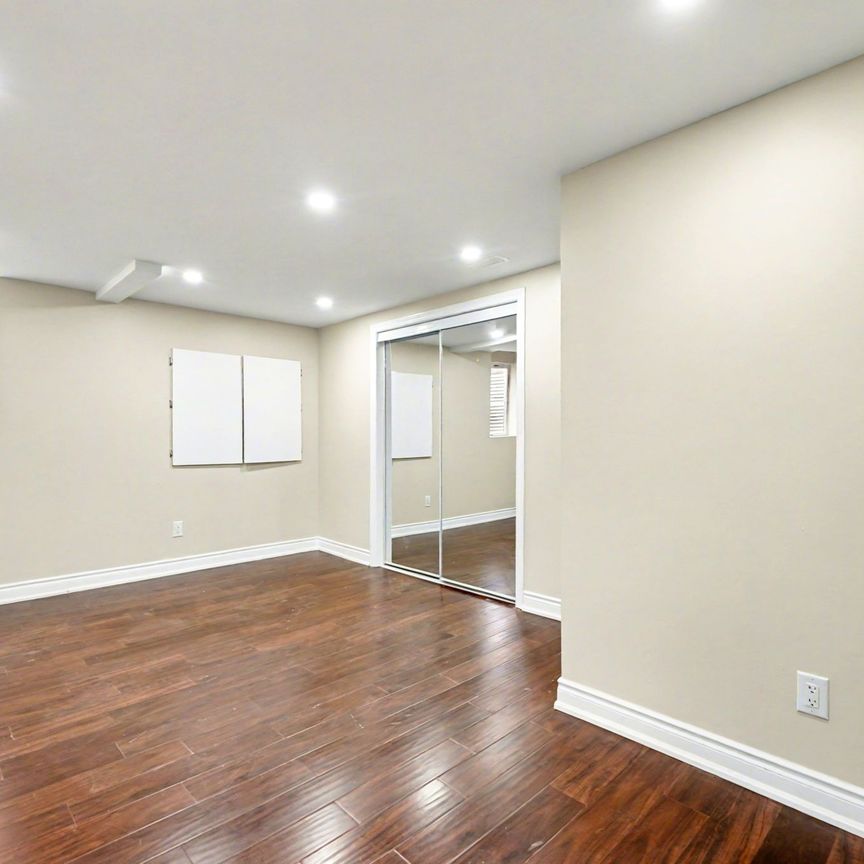For Lease - 19 Goldlist Drive Unit# Basment, Richmond Hill, Ontario - Photo 1