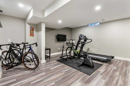 For Lease - 2369 Proudfoot Trail, Oakville, Ontario - Photo 2