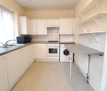 3 bedroom bungalow to rent - Photo 3