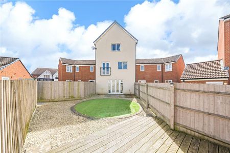 4 bedroom terraced house to rent - Photo 2