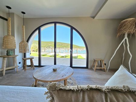 Maison à louer pieds dans l'eau dans le cap Corse - Photo 5