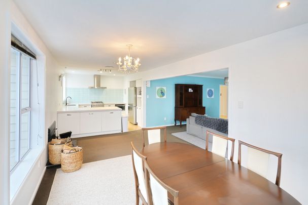 Views, Views and More Views! - Photo 1