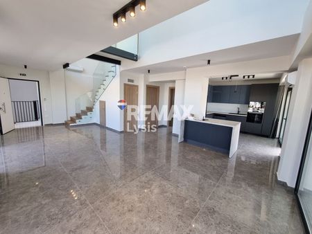 Μεζονέτα για ενοικίαση Άνω Γλυφάδα (Γλυφάδα) - Photo 2