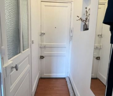 Appartement à louer - REIMS- HYPER CENTRE- RUE DE VESLE - Photo 3