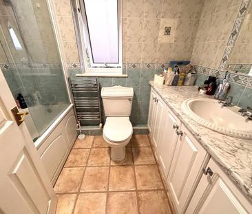 3 bedroom terraced house to rent - Photo 5