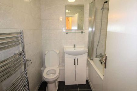 Clifford Road, London, SE25 - Photo 4