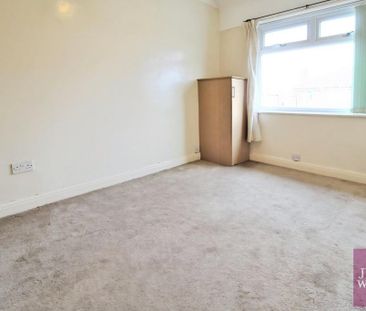 2 bedroom semi-detached house to rent - Photo 5