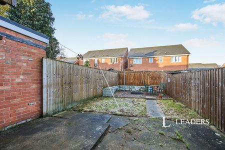 2 bedroom house to rent Priory Road, Alfreton, Derbyshire, DE55 - Photo 5