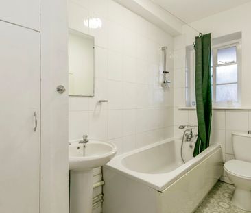 Westbourne Court, Westbourne BH4, BH4 9EN, Bournemouth - Photo 3