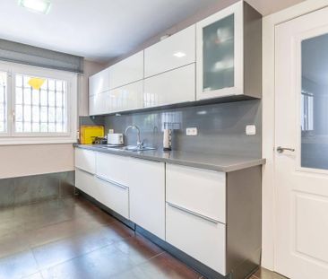 6 room luxury Detached House for rent in Granada, Spain - Foto 1