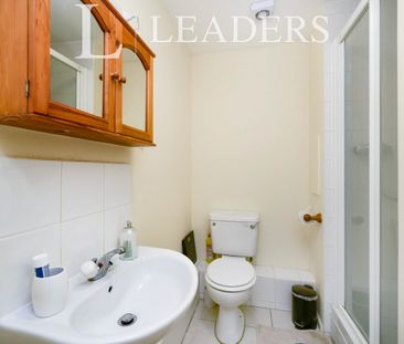 2 bedroom apartment to rent Britannia Court, The Strand, Brighton, BN2 - Photo 1