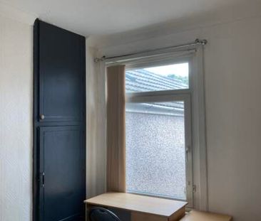 Great Double Room – Student & Professional – Cromwell Street. - Photo 5