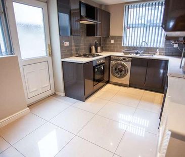 House Share - Jubilee Drive, L7 - Photo 1